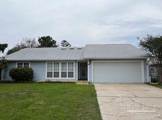 1609 Kauai Ct, Gulf Breeze, FL 32563