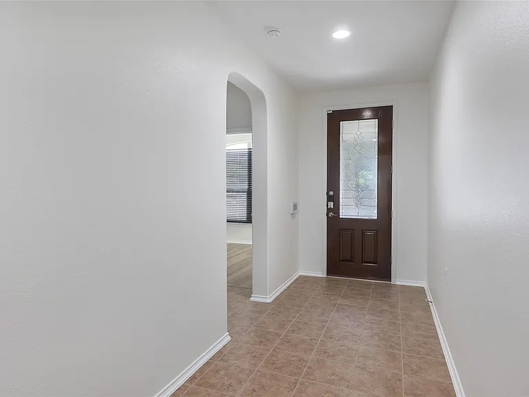 8725 Panadero Dr — Photo 15