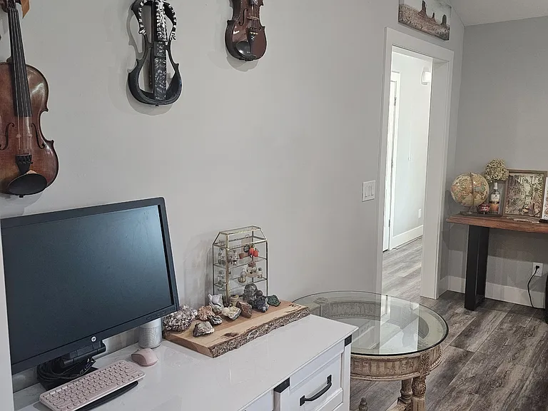 14465 Krug Cir — Photo 22