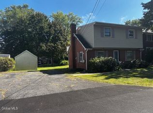 6 Pine Street, Guilderland, NY 12203