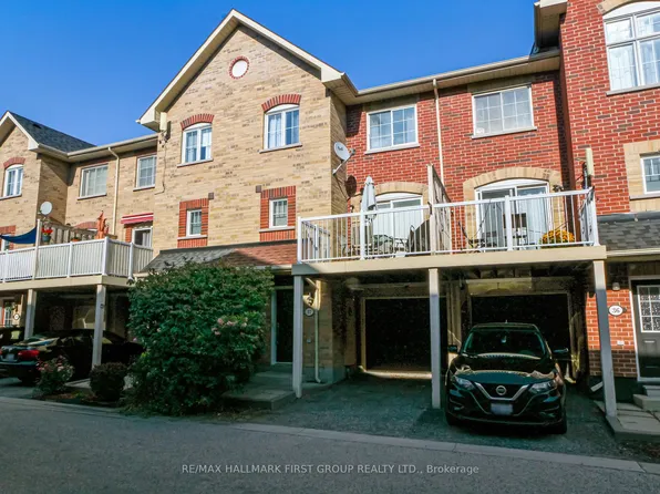 1775 Valley Farm Rd #37, Pickering, ON L1V 7J9