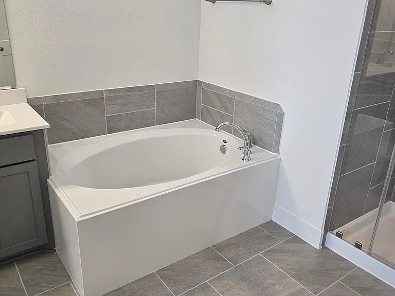 21130 Medina River Dr — Photo 15