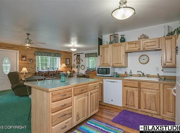 5th image of 759 Haida Ln