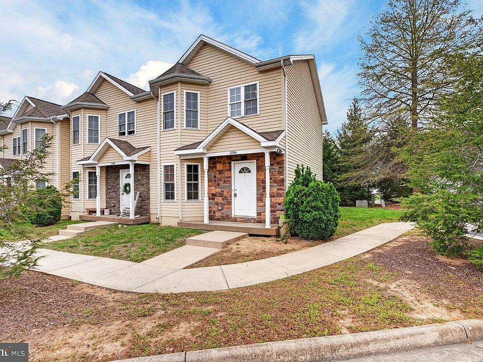 1st image of 206 Willow Oaks Dr