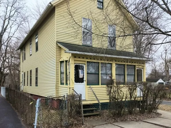 115 Greene St, Springfield, MA 01109