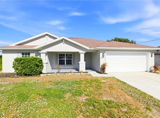 2906 26th St SW, Lehigh Acres, FL 33976