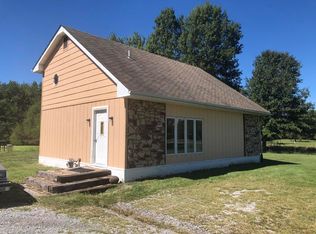 1309 N 3rd St, Herrin, IL 62948