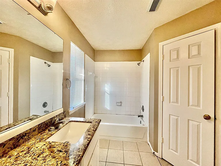 146 Skycrest Dr — Photo 12