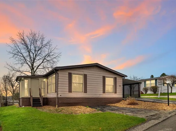 99 Devonshire Dr, Delmont, PA 15626