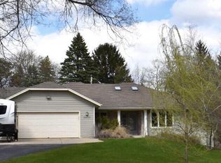 N61W16124 Hawthorne DRIVE, Menomonee Falls, WI 53051
