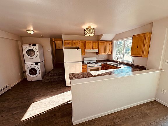 4th image of 1670 N Basie Point Cir #2