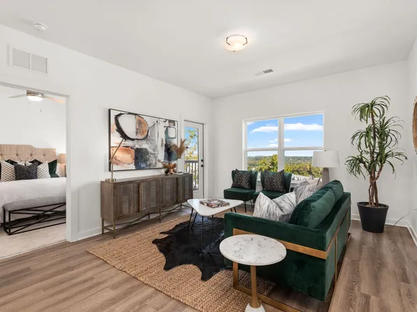 1540 Lebanon Pike #404, Nashville, TN 37210