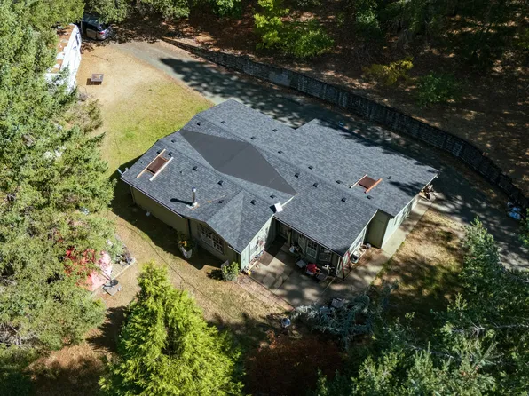 2777 Caves Hwy, Cave Junction, OR 97523