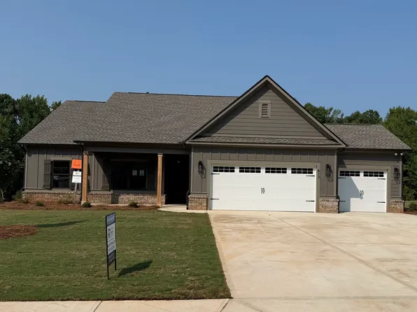 417 Weslyn Dr, Social Circle, GA 30025