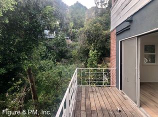 6921 Paseo Del Serra, Los Angeles, CA 90068