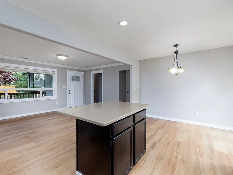 220 NW 137th Ave — Photo 12