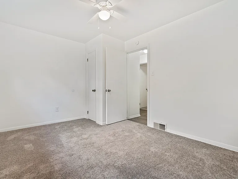 318 McCutcheon Ln — Photo 20