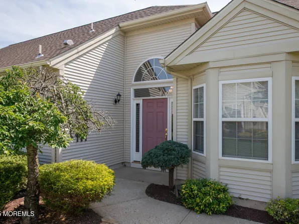 27 Arcadia Drive, Manchester, NJ 08759