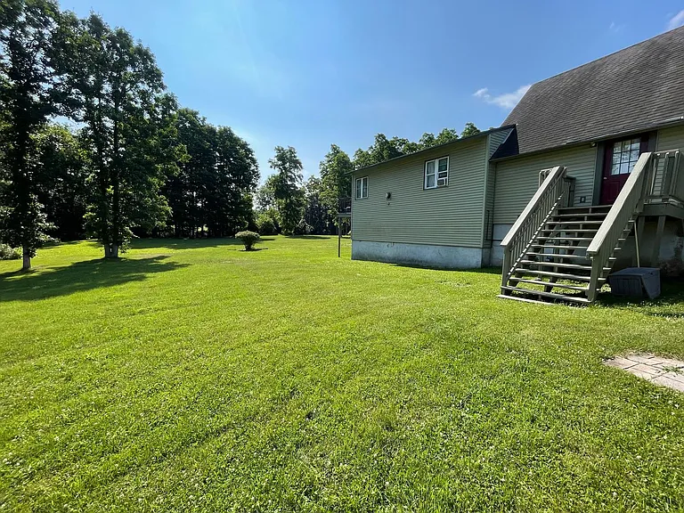 3724 Shelburne Rd — Photo 23