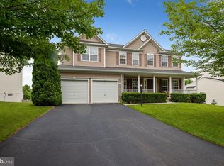 933 Devonshire Cir, Purcellville, VA 20132