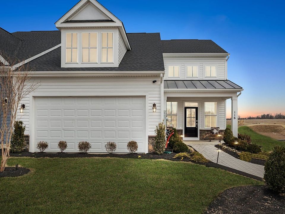 The Hemingway front exterior by Brookfield Residential.