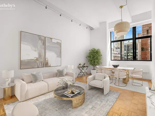 310 E 46th St APT 8L, New York, NY 10017