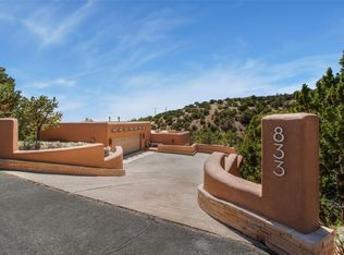 833 Canada Ancha, Santa Fe, NM 87501