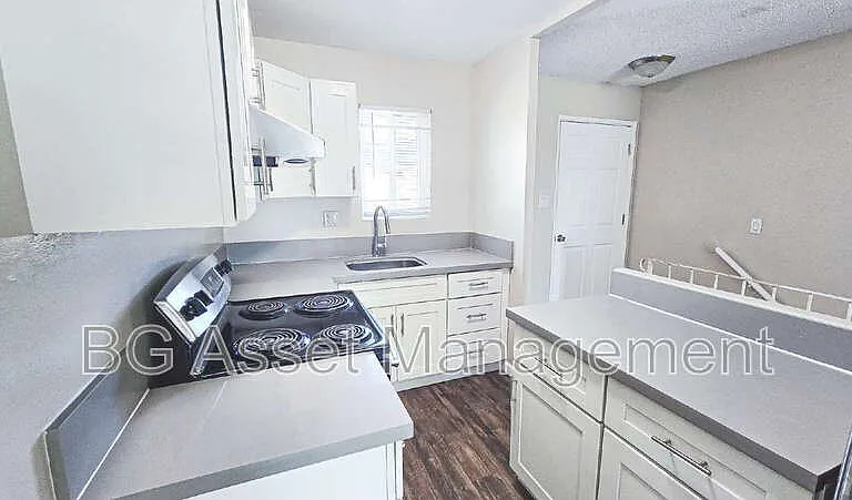 112 Avian Dr — Photo 6