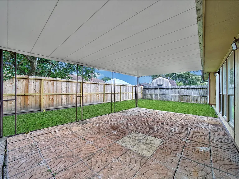 10904 Birch Dr — Photo 29