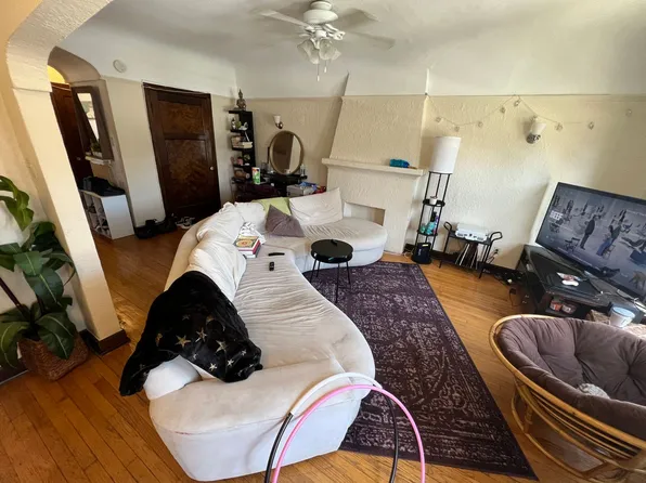 3317 Oakland, 3317 N Oakland Ave #6, Milwaukee, WI 53211