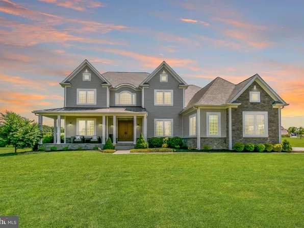 3917 Briar Knoll Cir, Phoenix, MD 21131