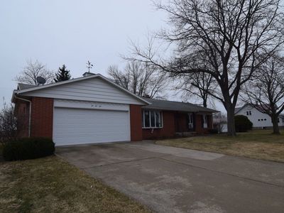 221 E National Ave, BRILLION, WI, 54110