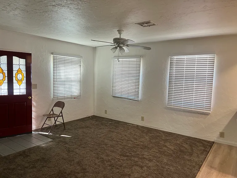 3707 Harris St #1 — Photo 7
