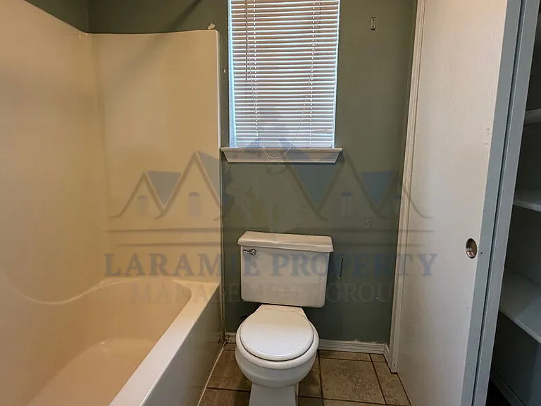 1166 N 19th St #A — Photo 14