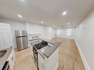 312 S 16th St #2F, Philadelphia, PA 19102