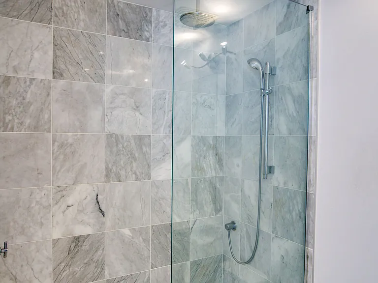 300 Lisgar St #603 — Photo 12