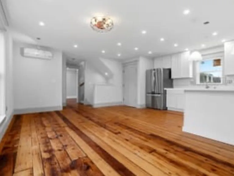 36 Spring Garden St #1 — Photo 3