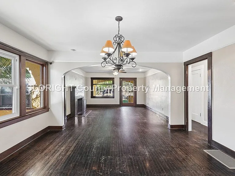 133 N Tassajara Dr — Photo 9