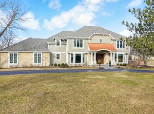 8212 Windsor Ct, Burr Ridge, IL 60527