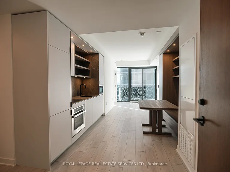 55 Charles St E #4306 — Photo 4