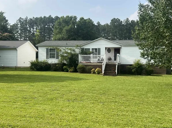 101 Wilbur Ln, Angier, NC 27501
