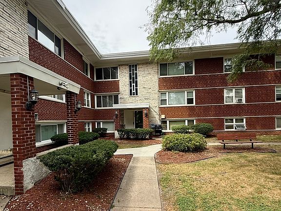 2nd image of 6864 Lode Dr #3B