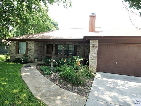 3rd image of 188 Skytrail Dr