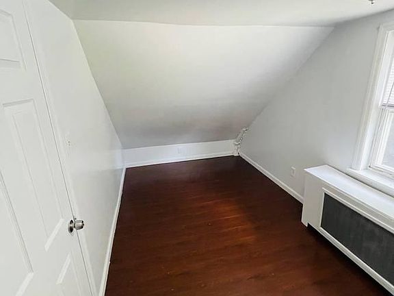5th image of 18 S Terrace Ave #3