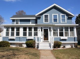 1448 Newberry Ave, Marinette, WI 54143