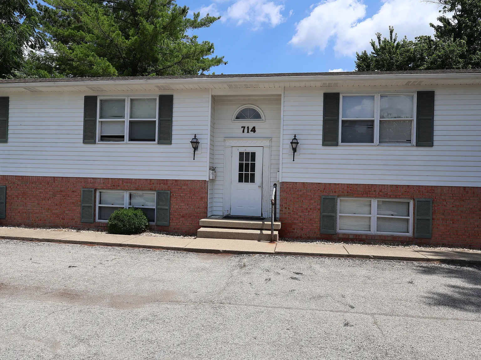 714 South State Street - 3 — Photo 1