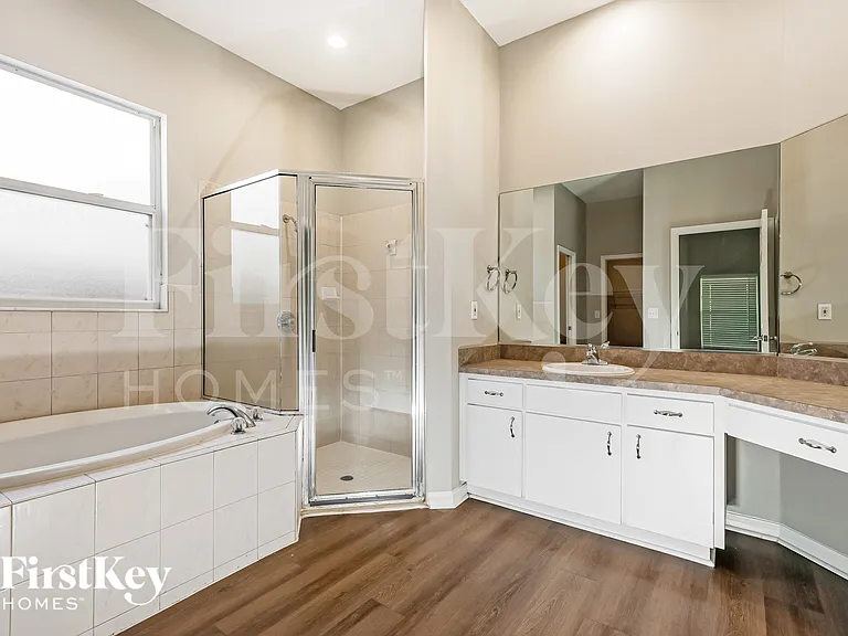 2409 Wheeler Groves Dr — Photo 11