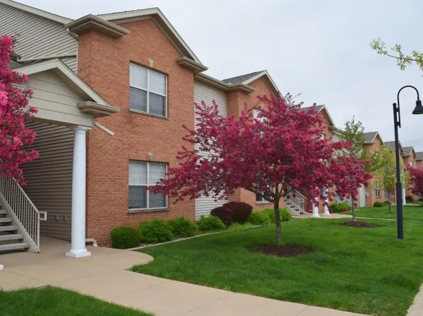 Crowwood Pointe by Royse + Brinkmeyer