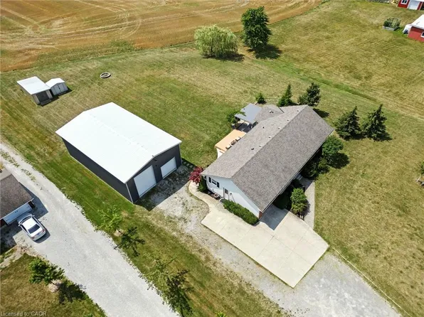 9410 Silver St, West Lincoln, ON L0R 1E0