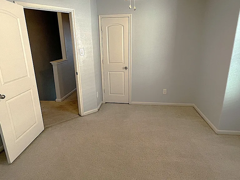15631 Marble Bluff Ln — Photo 30